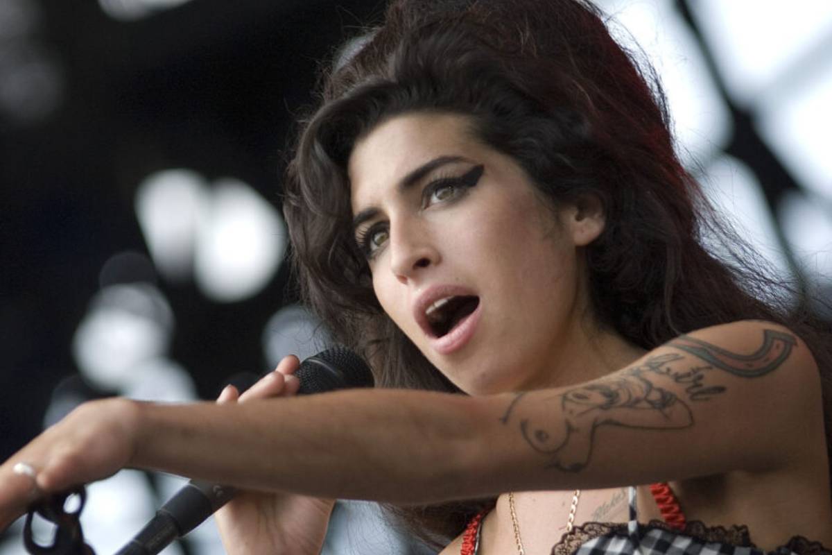 Recordamos a la cantante Amy Winehouse