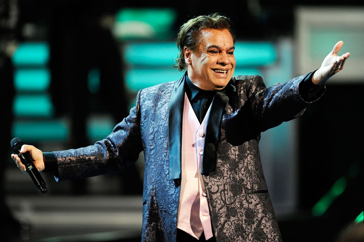 Conmemoramos el fallecimiento de Juan Gabriel