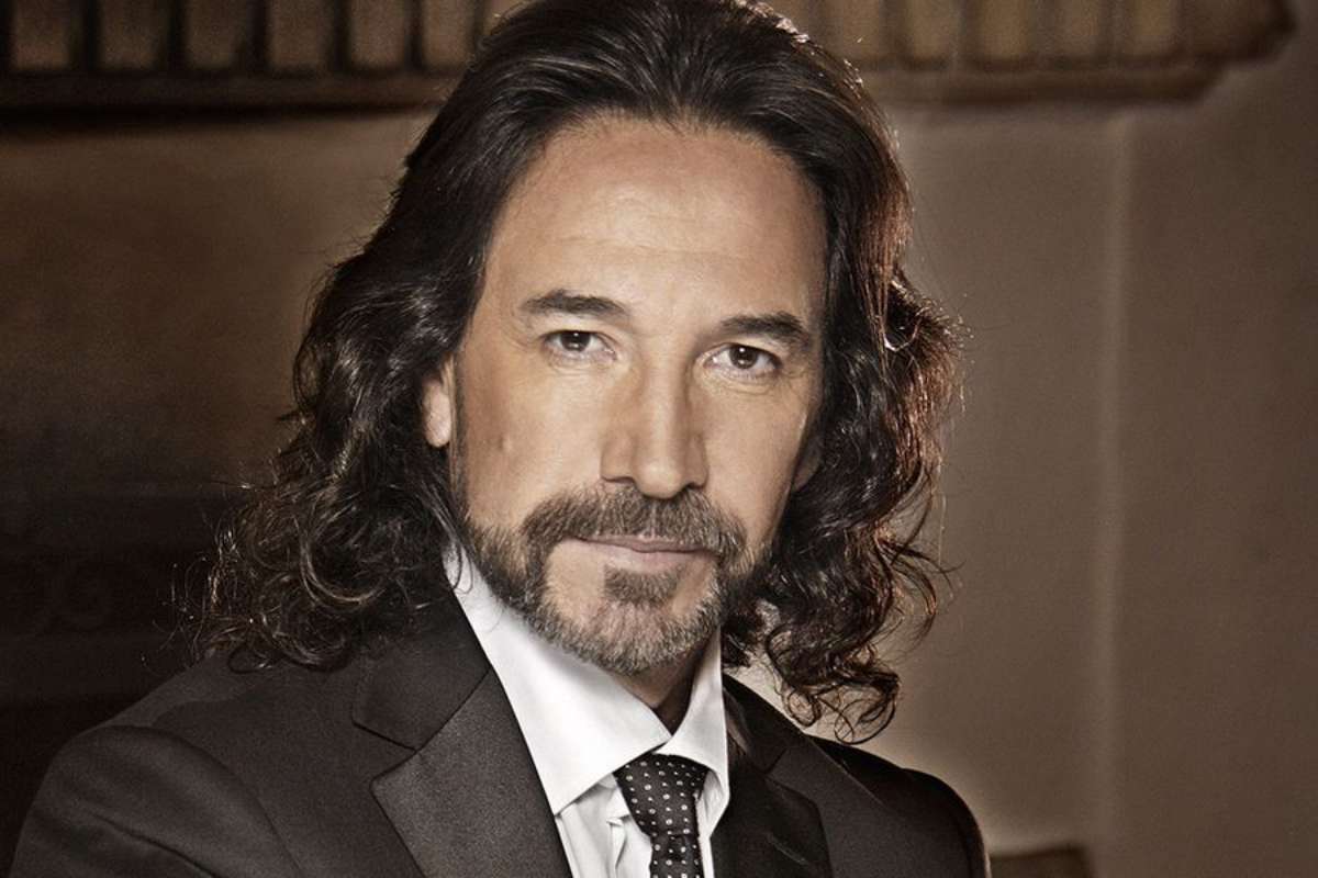 Nacimiento de Marco Antonio Solís