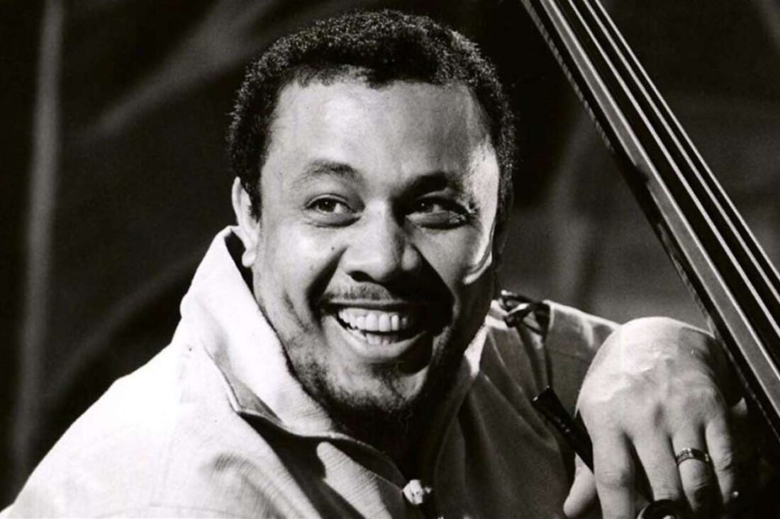 Nace Charles Mingus