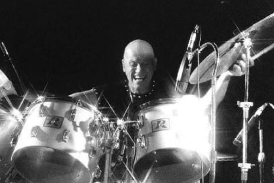 Nace Ed Cassidy: Baterista de Spirit