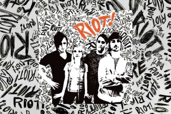 Paramone lanza su álbum ‘Riot!’
