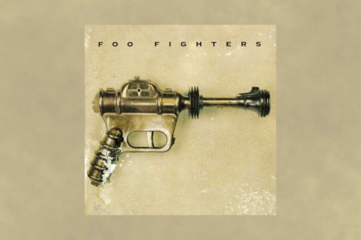 Foo Fighters lanza su álbum debut ‘Foo Fighters’